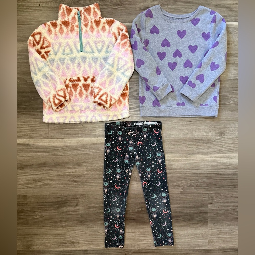 Girl’s Sweatshirt and Pants Bundle